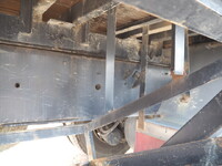 UDトラックスクオンクレーン4段大型（10t）[写真21]