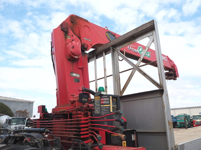 UDトラックスクオンクレーン4段大型（10t）[写真27]