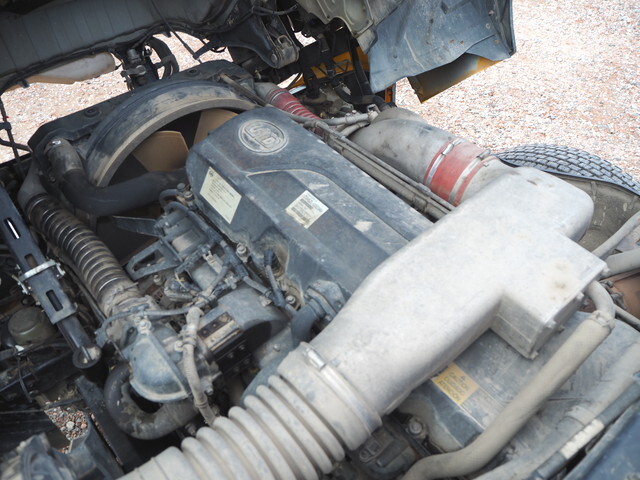 UDトラックスクオンクレーン4段大型（10t）[写真29]