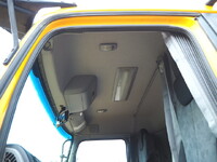 UDトラックスクオンクレーン4段大型（10t）[写真33]