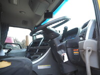 UDトラックスクオンクレーン4段大型（10t）[写真36]