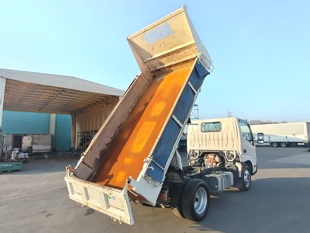 日野デュトロダンプ小型（2t・3t）[写真02]