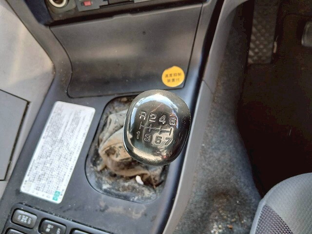 三菱ふそうスーパーグレートアルミブロック大型（10t）[写真33]