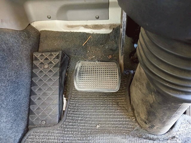 三菱ふそうスーパーグレートアルミブロック大型（10t）[写真37]