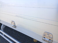 いすゞフォワードアルミウイング中型（4t）[写真12]