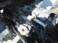 いすゞギガアルミウイング大型（10t）[写真33]