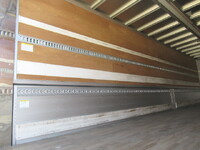 UDトラックスクオンアルミウイング大型（10t）[写真12]