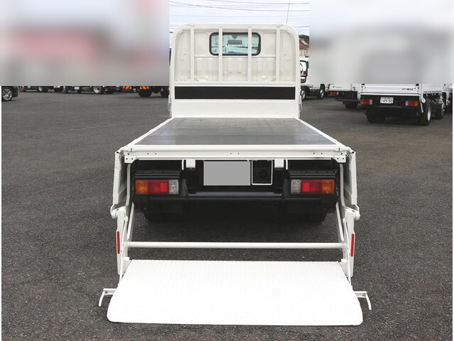 日野デュトロ平ボディ小型（2t・3t）[写真10]