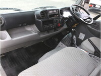 日野デュトロ平ボディ小型（2t・3t）[写真23]