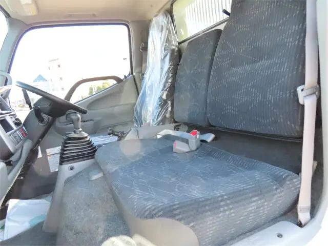 日野デュトロダンプ小型（2t・3t）[写真10]