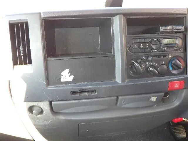 マツダタイタン平ボディ小型（2t・3t）[写真14]