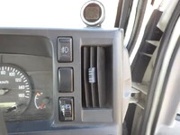 マツダタイタン平ボディ小型（2t・3t）[写真17]