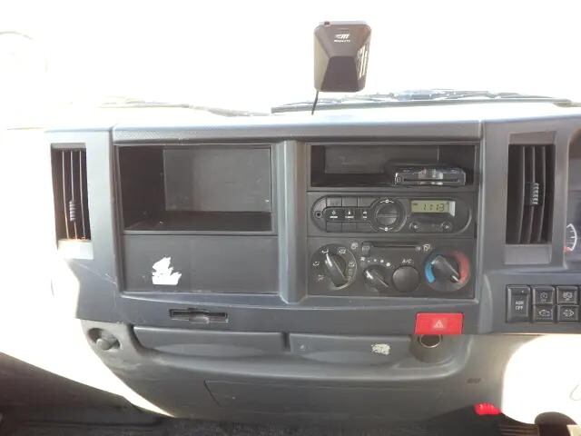 マツダタイタン平ボディ小型（2t・3t）[写真09]