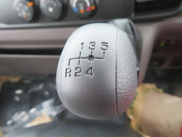 三菱ふそうキャンターダンプ小型（2t・3t）[写真17]