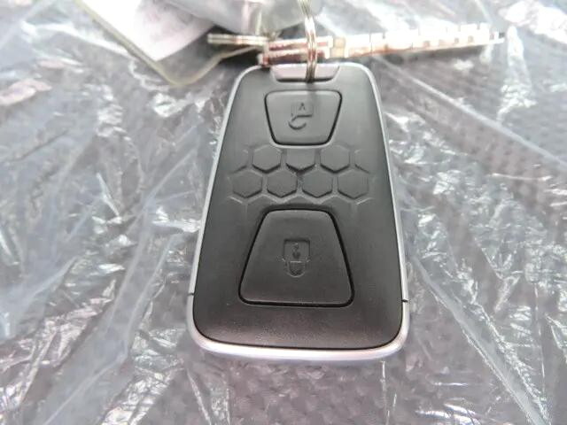 三菱ふそうキャンターダンプ小型（2t・3t）[写真18]