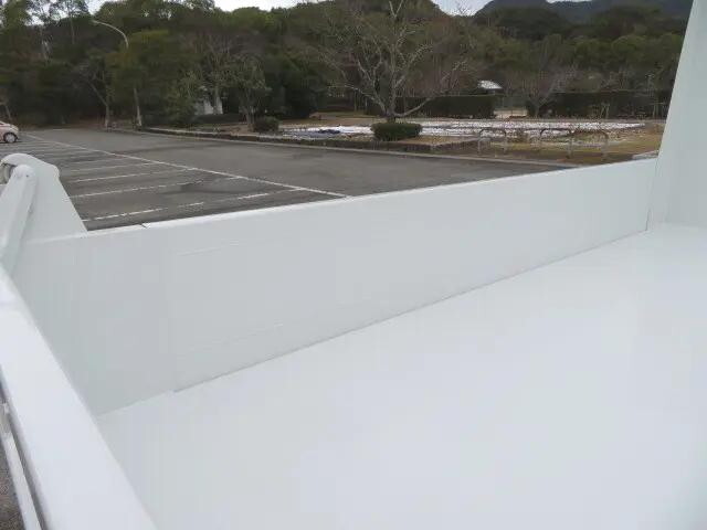 三菱ふそうキャンターダンプ小型（2t・3t）[写真25]