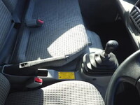 トヨタトヨエース平ボディ小型（2t・3t）[写真12]