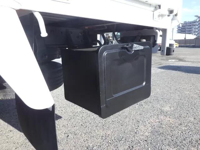 トヨタトヨエース平ボディ小型（2t・3t）[写真29]