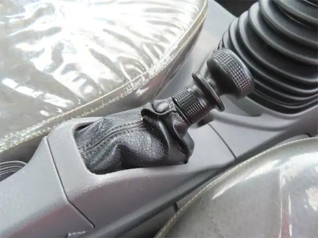 日野デュトロ高所作業車小型（2t・3t）[写真16]