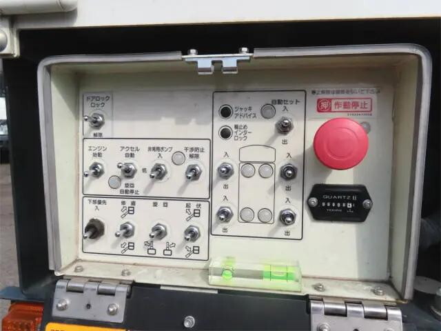 日野デュトロ高所作業車小型（2t・3t）[写真28]