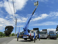 いすゞエルフ高所作業車小型（2t・3t）[写真02]