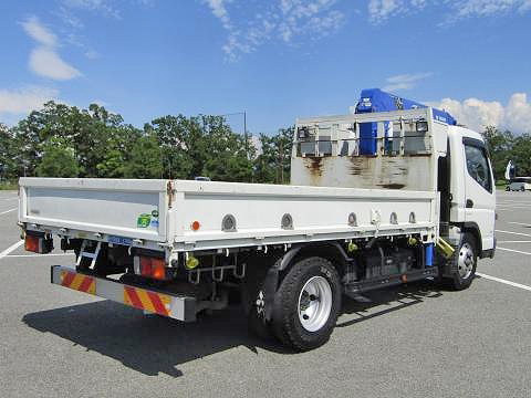 三菱ふそうキャンタークレーン4段小型（2t・3t）[写真02]