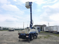 いすゞエルフ高所作業車小型（2t・3t）[写真02]