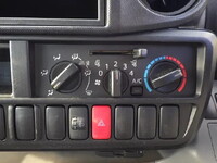 トヨタダイナ平ボディ小型（2t・3t）[写真12]