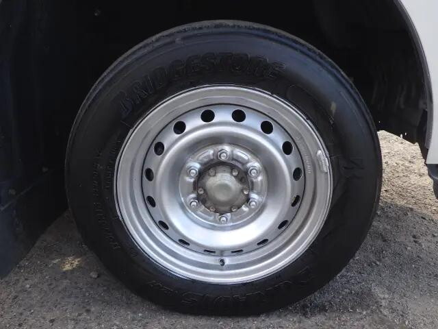 トヨタダイナ平ボディ小型（2t・3t）[写真23]