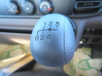 三菱ふそうキャンターダンプ小型（2t・3t）[写真18]