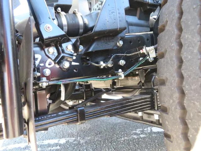 三菱ふそうキャンターダンプ小型（2t・3t）[写真36]