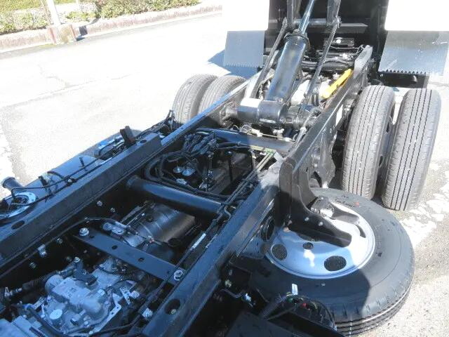 三菱ふそうキャンターダンプ小型（2t・3t）[写真38]