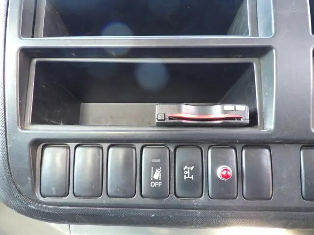 トヨタトヨエースクレーン3段小型（2t・3t）[写真11]