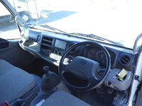 トヨタトヨエースクレーン3段小型（2t・3t）[写真07]