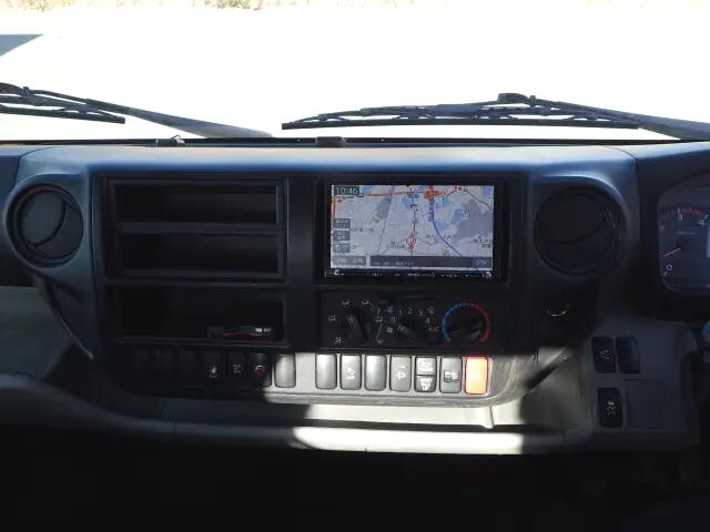 トヨタトヨエースクレーン3段小型（2t・3t）[写真09]