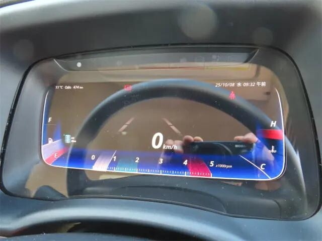 三菱ふそうキャンター平ボディ小型（2t・3t）[写真11]