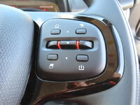 三菱ふそうキャンター平ボディ小型（2t・3t）[写真16]