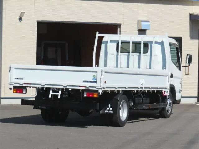 三菱ふそうキャンター平ボディ小型（2t・3t）[写真02]