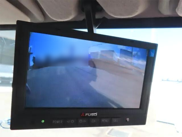 三菱ふそうキャンター平ボディ小型（2t・3t）[写真21]