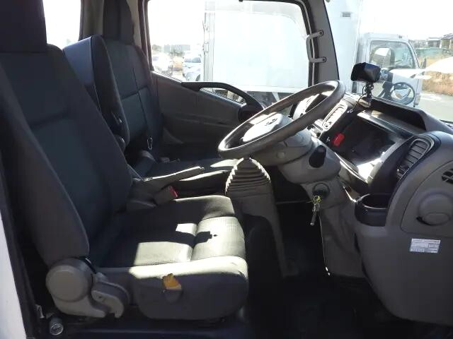 日産アトラスダンプ小型（2t・3t）[写真16]