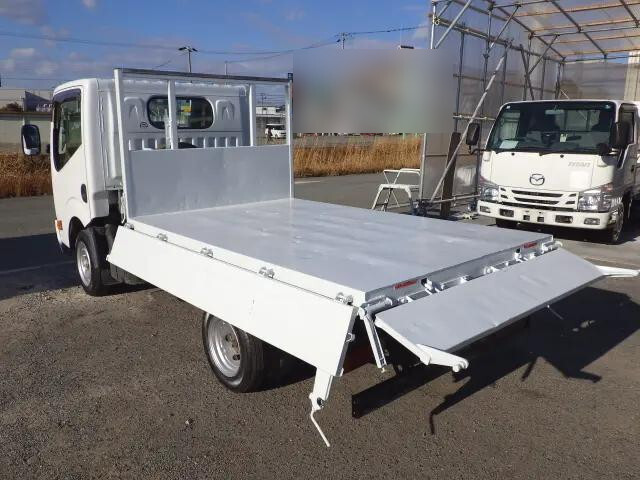 日産アトラスダンプ小型（2t・3t）[写真20]
