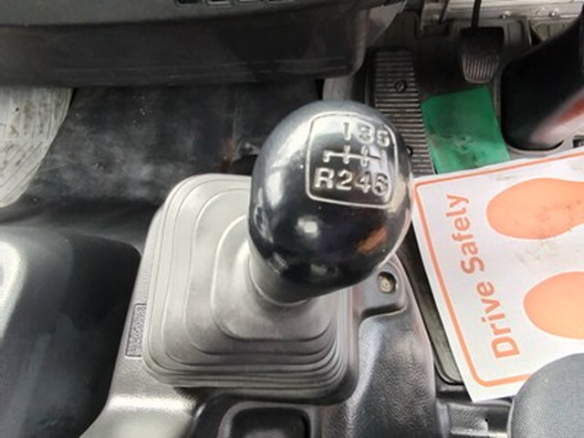 日野レンジャーアルミブロック中型（4t）[写真26]