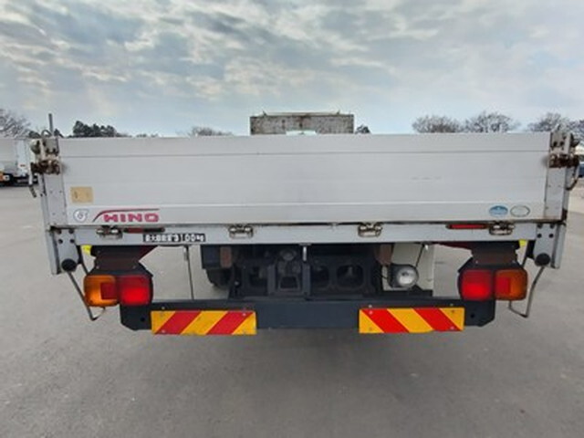 日野レンジャーアルミブロック中型（4t）[写真05]