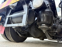 日野プロフィアトレーラーヘッド（トラクターヘッド）大型（10t）[写真18]