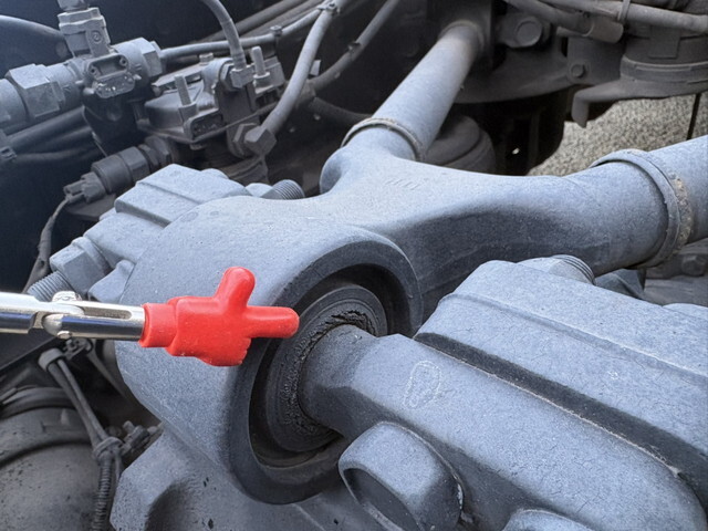 日野プロフィアトレーラーヘッド（トラクターヘッド）大型（10t）[写真37]