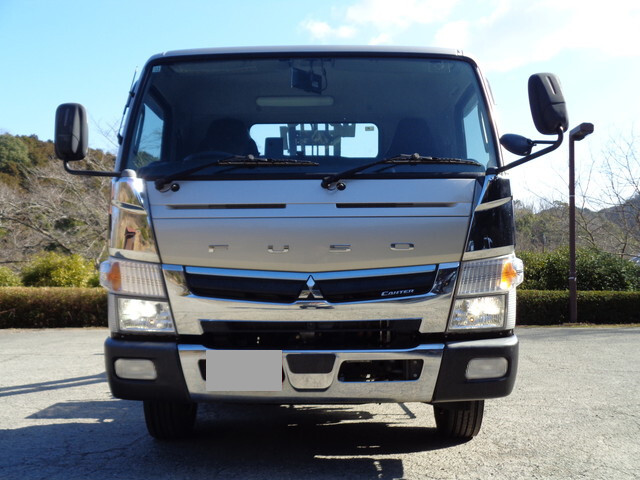 三菱ふそうキャンターセーフティローダー小型（2t・3t）[写真07]