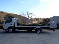 三菱ふそうキャンターセーフティローダー小型（2t・3t）[写真10]