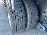 日野プロフィアセルフクレーン4段大型（10t）[写真18]