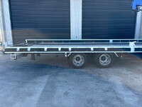 日野プロフィアセルフクレーン4段大型（10t）[写真23]