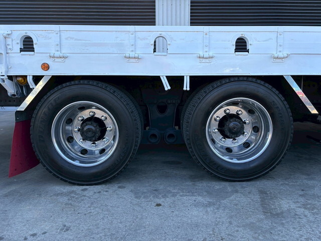 日野プロフィアセルフクレーン4段大型（10t）[写真28]